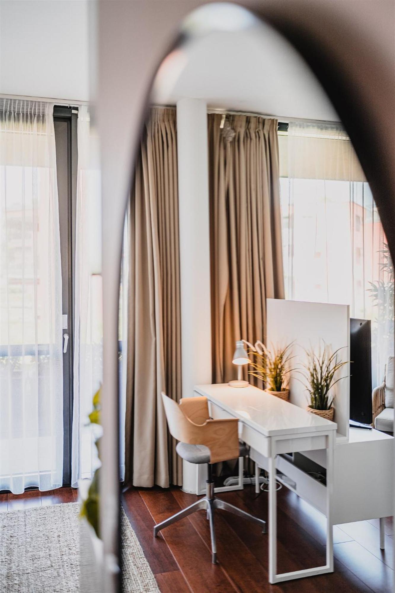 Butique Apartman Grand Balatonlelle Extérieur photo